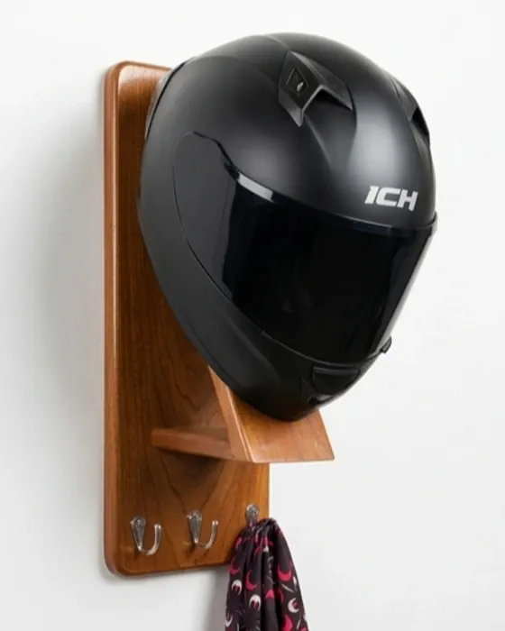 Porta Casco Individual con Ganchos – Madera y Acero